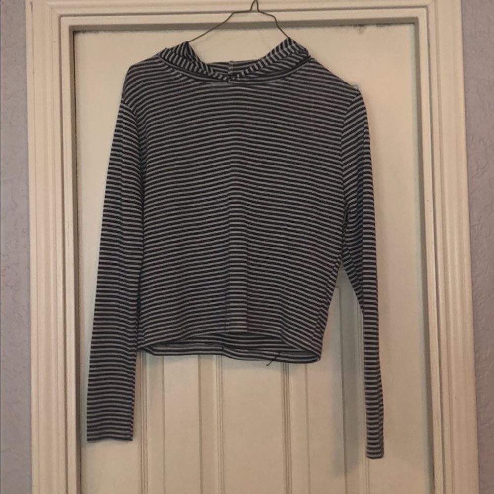 Cropped hoodie